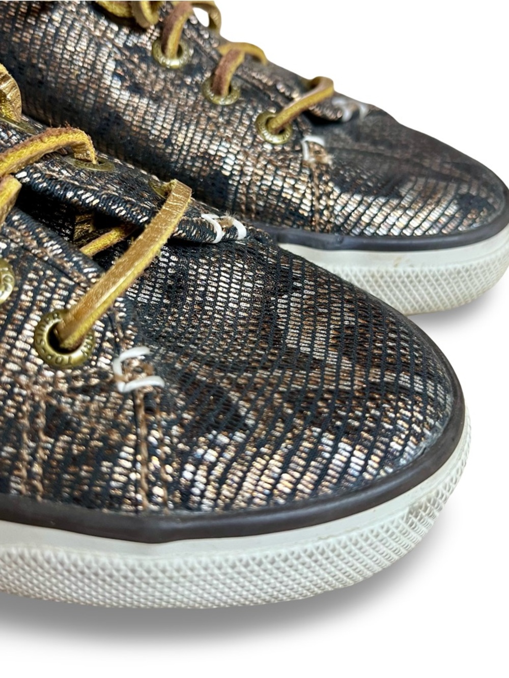 Sperry Crest Vibe Black Metallic Snakeskin Low-Top Sneakers with Gold Accents